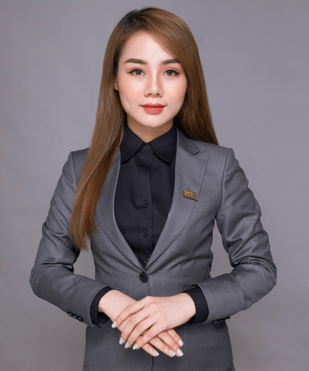 Woman posing for business head shot